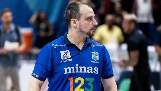 Leo Costa, técnico do Minas desde agosto de 2019, vai para a quinta temporada como minastenista