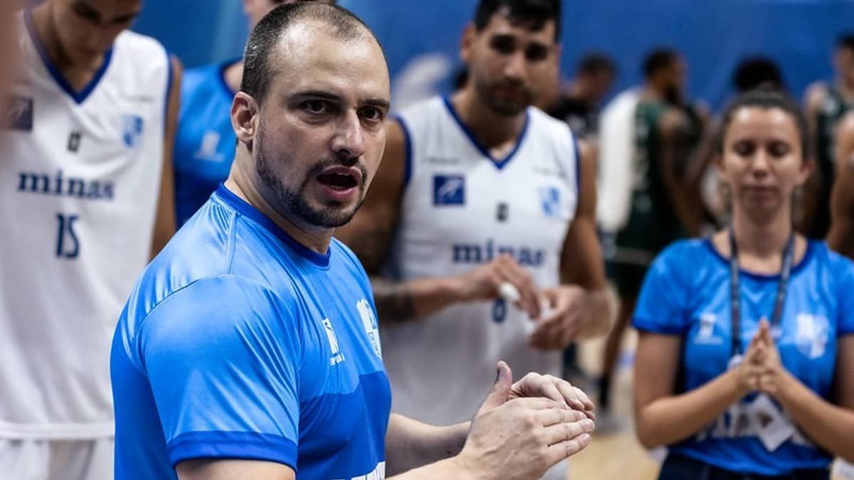 Basquete: técnico do Minas comenta ausência de brasileiros em disputas internacionais