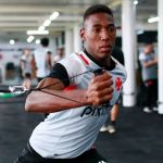 Com dores, Léo é dúvida na estreia de Ramón Díaz pelo Vasco