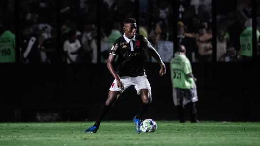 Léo disse que entende a cobrança da torcida vascaína