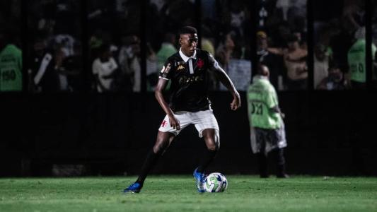 Léo disse que entende a cobrança da torcida vascaína