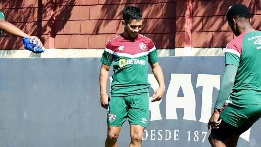 Leo Fernández deve ser novidade no Fluminense diante do Flamengo