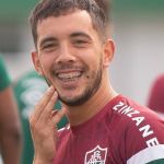 Leo Fernández vira destaque no Fluminense em estreia