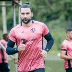 Condé à espera de retornos para reforçar o Vitória contra o Ceará
