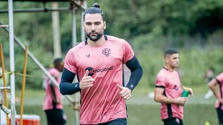 Léo Gamalho, atacante do Vitória