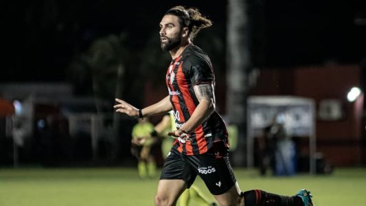 Léo Gamalho, atacante do Vitória