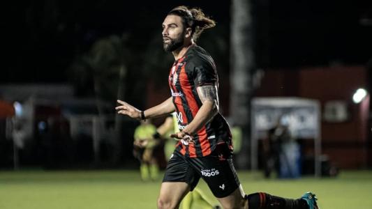 Léo Gamalho, atacante do Vitória