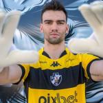 Vasco anuncia contratação de goleiro Léo Jardim, ex-Lille