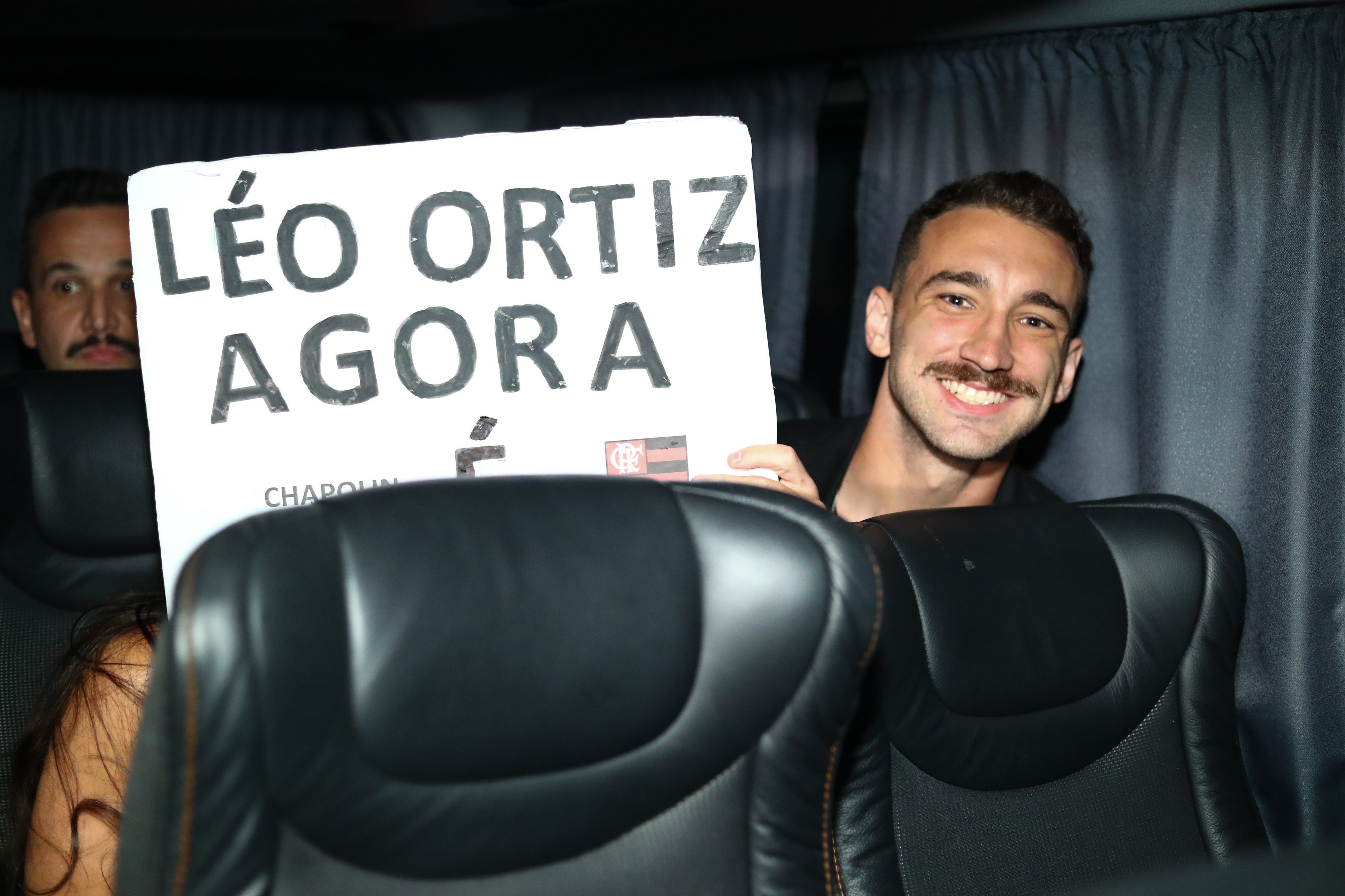 Flamengo compra dupla de sucesso do Bragantino por R$ 60 milhões; veja números