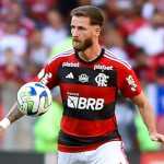 Titular do Flamengo vira desfalque para jogo contra o Cruzeiro