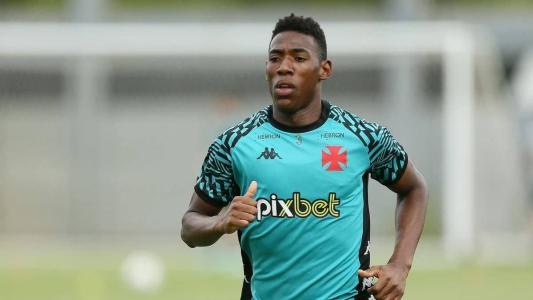 Léo quer o Vasco mais atento no clássico com Fluminense