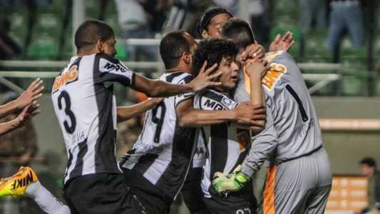 Leo Silva, Alecsandro, Luan, Ronaldinho e Victor estão relacionados
