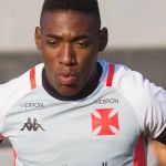 Léo volta a treinar e deve ser novidade no Vasco pelo Brasileiro
