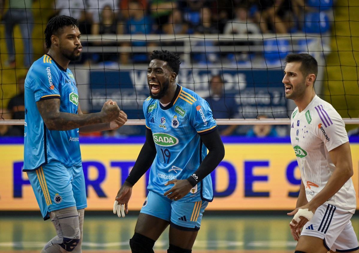 Sada Cruzeiro domina time argentino e conquista 10º título do Sul-Americano