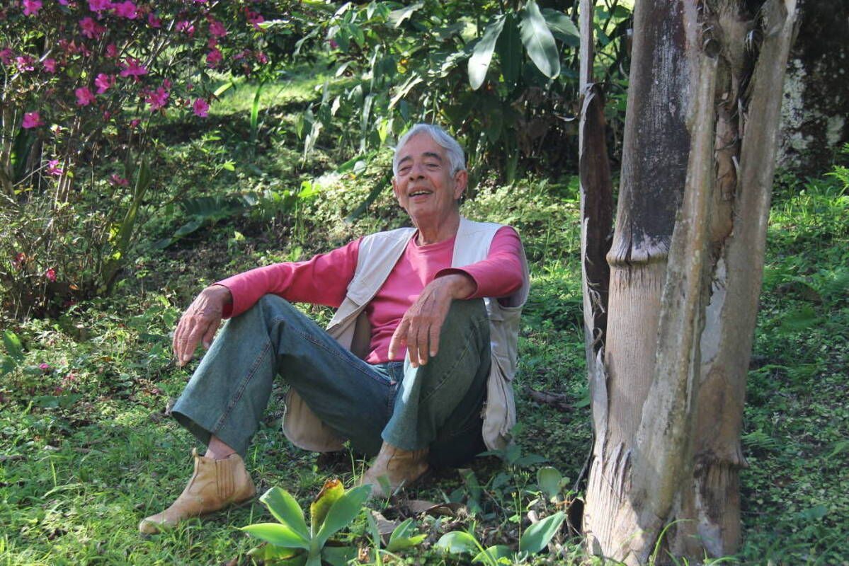 Morre Leonardo Froés, poeta e jornalista, aos 84 anos