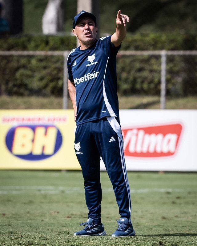 Vitória Cup: Cruzeiro busca ampliar retrospecto positivo contra argentinos; veja números