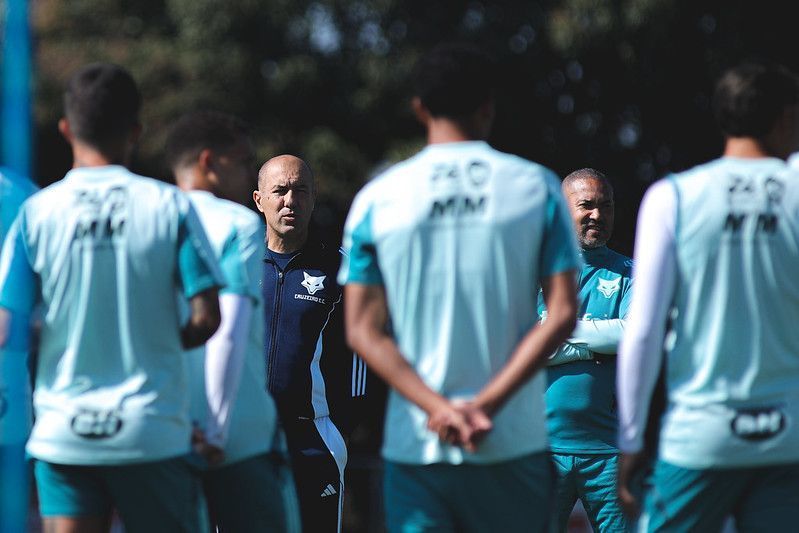 As opções de Leonardo Jardim para escalar o Cruzeiro contra o Ceará