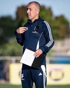 Leonardo Jardim prepara o Cruzeiro para a retomada da temporada 2025