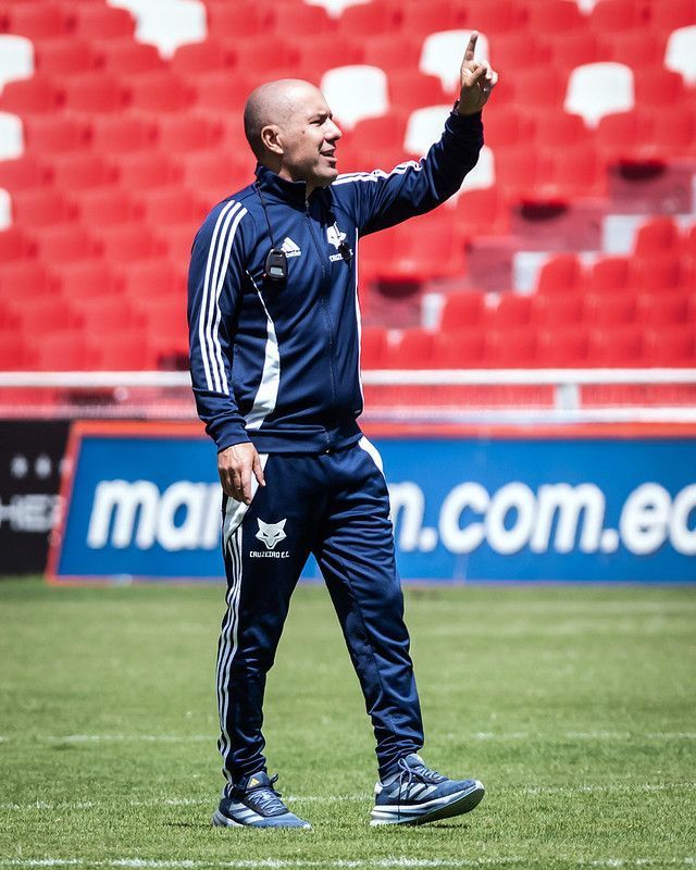 Jardim tem duas missões antes de primeiro grande clássico pelo Cruzeiro