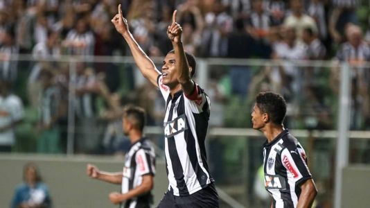 Leonardo Silva fez história com a camisa do Atlético