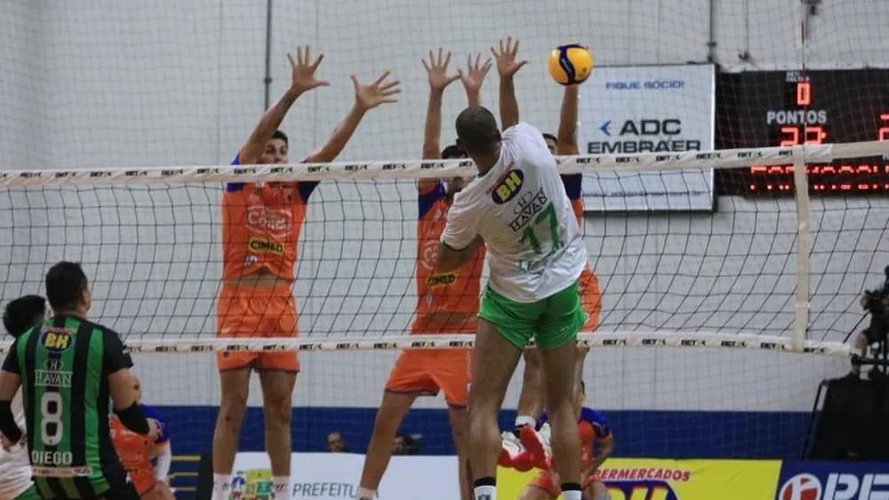 América faz jogo duro, mas perde para São José pela Superliga Masculina de Vôlei