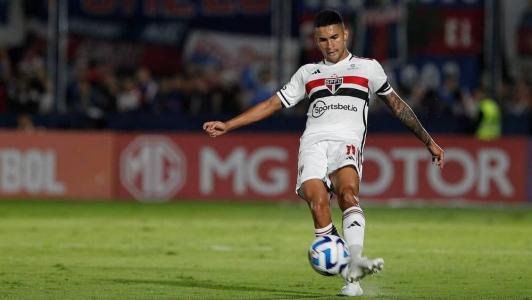 Lesão de Nestor atrapalha planos do São Paulo por venda na janela