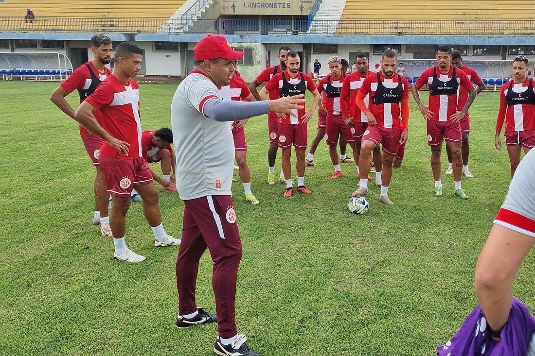 Clube da Série D anuncia saída de treinador ex-Cruzeiro