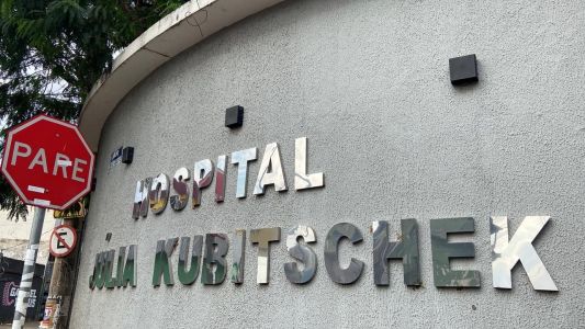 Letreiro do Hospital Júlia Kubitschek (HJK), no bairro Milionários, Região do Barreiro, em Belo Horizonte