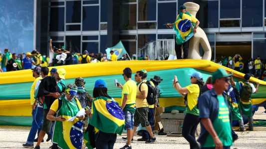 Levantamento da PGR mostra que metade dos detidos no dia 8 de janeiro receberam auxílio emergencial