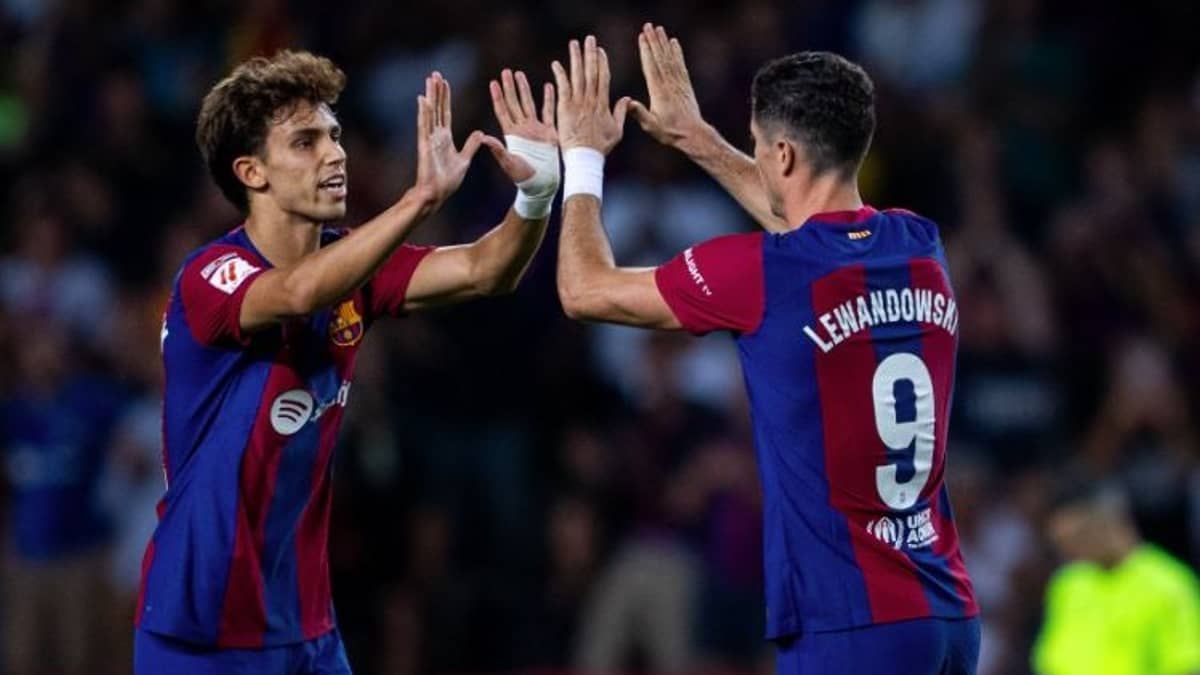 Com emoção, Barcelona marca gols no final e vence Celta pelo Espanhol