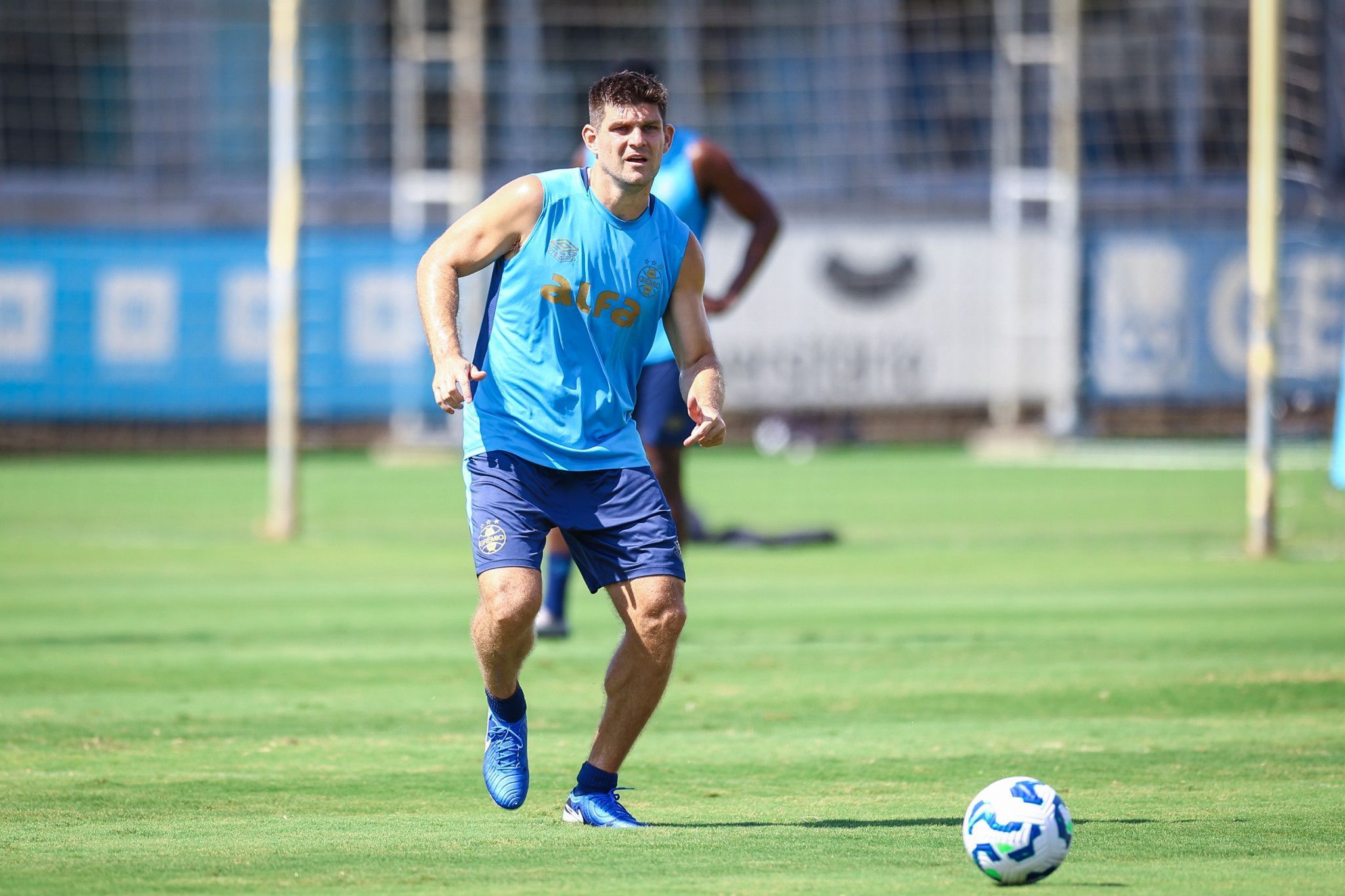 Grêmio marca jogo-treino contra time paranaense; veja data e local