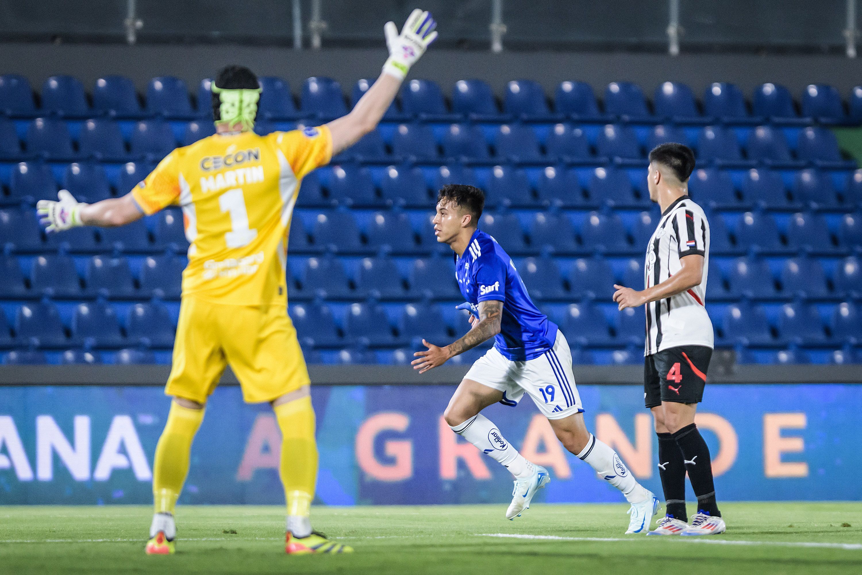 Libertad-PAR 0 x 2 Cruzeiro: veja os gols e os lances da partida pela Copa Sul-Americana