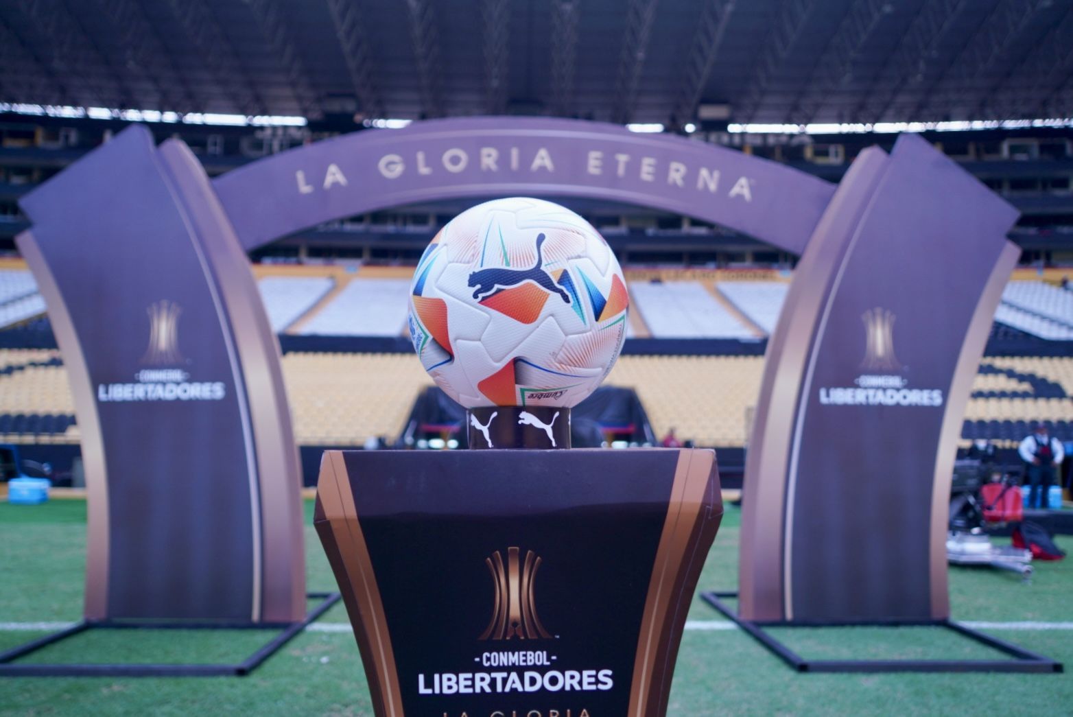 Ronaldo vê quatro candidatos ao título da Libertadores, mas aponta um favorito