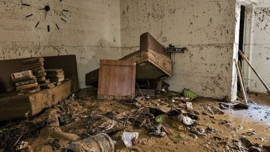 Líbia enfrenta problemas humanitários após inundação