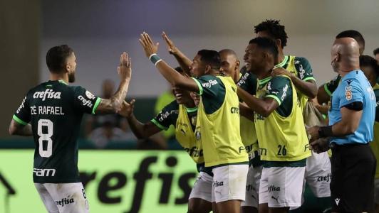 Líder do Brasileirão, Palmeiras precisa de empate para se garantir na Libertadores
