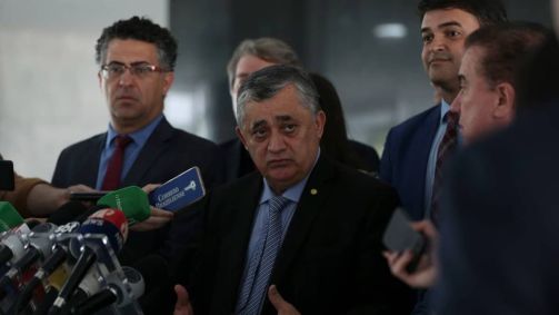 Líder do governo, José Guimarães (PT-CE), confirmou que Projeto de Lei tratará da tributação das offshores