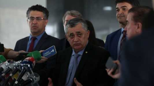 Líder do governo, José Guimarães (PT-CE), confirmou que Projeto de Lei tratará da tributação das offshores