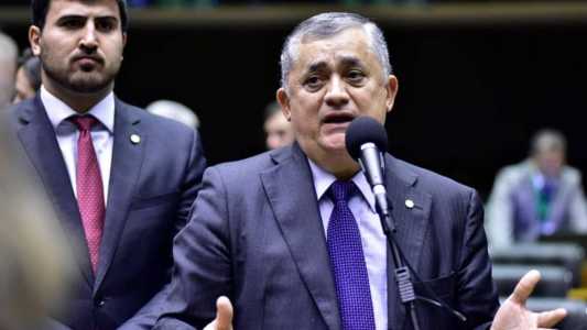 Líder do governo na Câmara indicou que Medida Provisória (MP) para taxação dos fundos exclusivos deve ser enviada até segunda-feira (28)