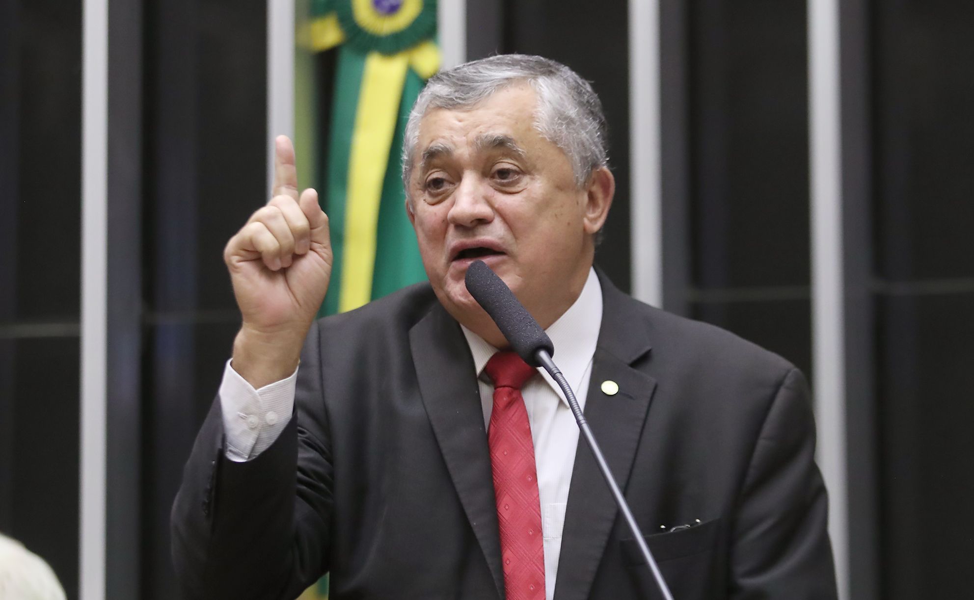 Guimarães rejeita PEC do Quinquênio e promete articulação contra a proposta: 'vai quebrar o país'