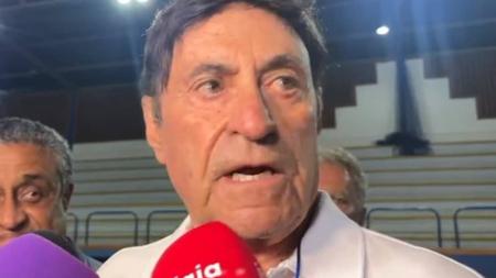 Lidson Potsche se emocionou após ser eleito presidente do Cruzeiro