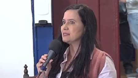 Lilian França falou sobre a Delegacia da Mulher na Câmara Municipal de Ouro Preto