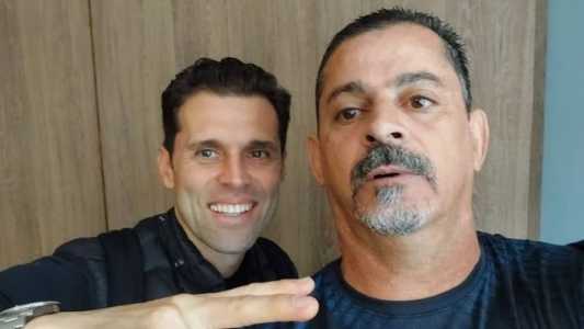 Lincoln e Valdir em 16 de julho, quando ex-craques protagonizaram o Lendas do Galo na Arena MRV