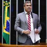 PT aciona PGR contra deputados bolsonaristas por bloqueio no Congresso