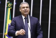 Deputado do PT pede investigação sobre suposto financiamento de Vorcaro à família Bolsonaro