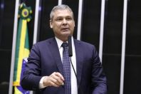 Deputado do PT pede investigação sobre suposto financiamento de Vorcaro à família Bolsonaro