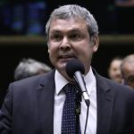 Deputado do PT aciona PGR contra Campos Neto por suposta omissão no caso Master