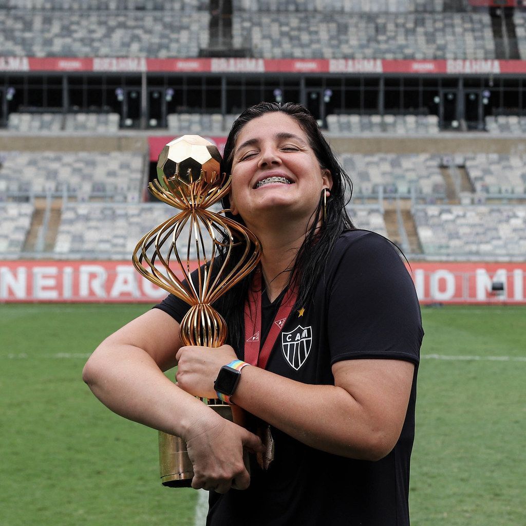 Bahia anuncia a contratação de ex-treinadora do Atlético Feminino