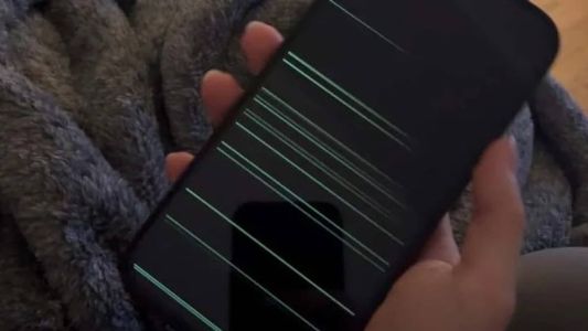 linhas horizontais aparecem na tela do aparelho após ativação do dispositivo