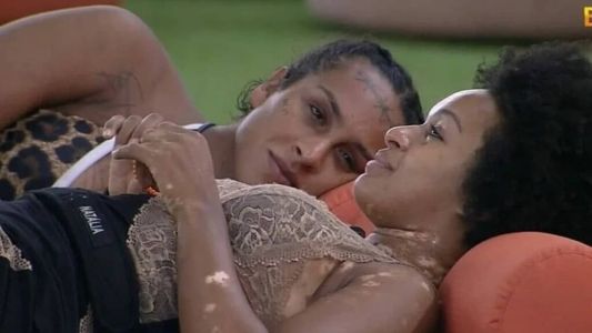 Linn da Quebrada e Natália Deodato eram aliadas no BBB 22