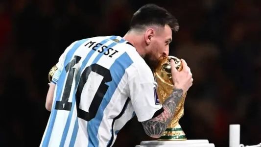 Lionel Messi completa 36 anos neste sábado (24)